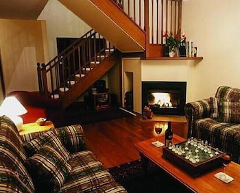 Valley Of The Waters B&B - Accommodation Gladstone 4