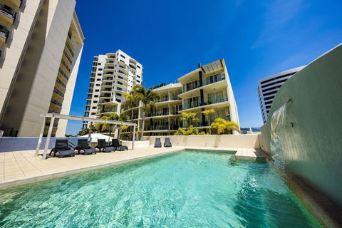 Jack & Newell Holiday Apartments - Accommodation Gladstone 3