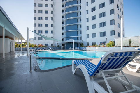 Centrepoint Holiday Apartments - Accommodation Gladstone 1