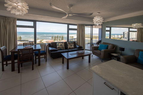 Centrepoint Holiday Apartments - Accommodation Gladstone 2