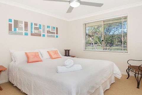 Casuarina 1 - Accommodation Gladstone 4