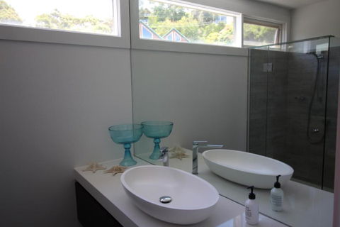 Seaview Lorne - Accommodation Gladstone 3