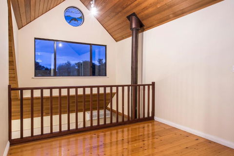 A Hidden Bush Delight - Accommodation Gladstone 5