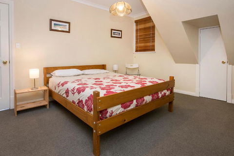 A Hidden Bush Delight - Accommodation Gladstone 1