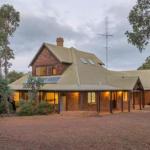 A Hidden Bush Delight - Accommodation Gladstone 0