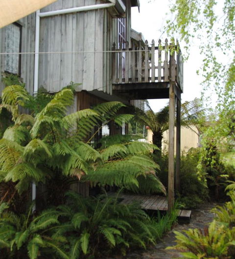 The Wombat Cottage - Accommodation Gladstone 6