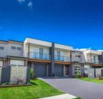 Escape at Nobbys Executive Townhouse 1 74 Pacific Drive - Accommodation Gladstone