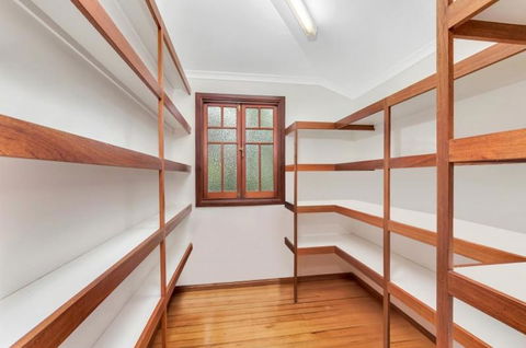 Edge Hill Holiday Home / Cairns - Accommodation Gladstone 6
