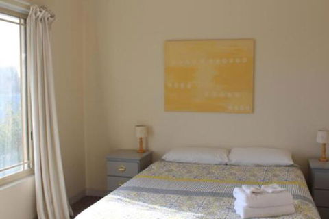 Golden Rivers Holiday Apartments - Accommodation Gladstone 4