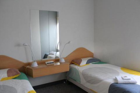 Golden Rivers Holiday Apartments - Accommodation Gladstone 5