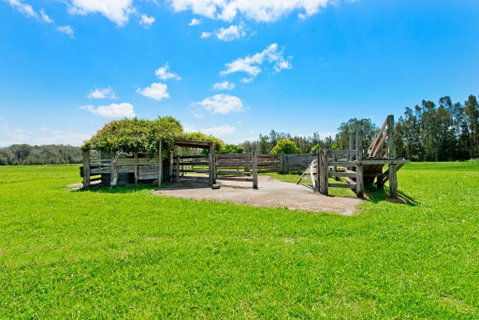 Anchor Lodge - Accommodation Gladstone 3