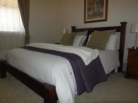 Amalie Cottage Waikerie Unit 1 - Accommodation Gladstone 2