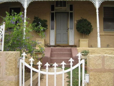 Amalie Cottage Waikerie Unit 1 - Accommodation Gladstone 1