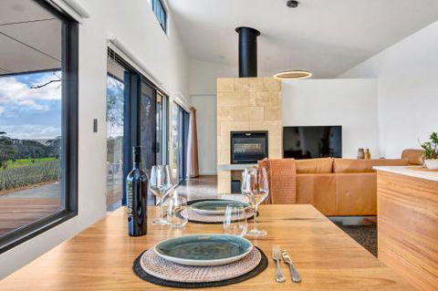 Shadow Creek McLaren Vale - Accommodation Gladstone 2