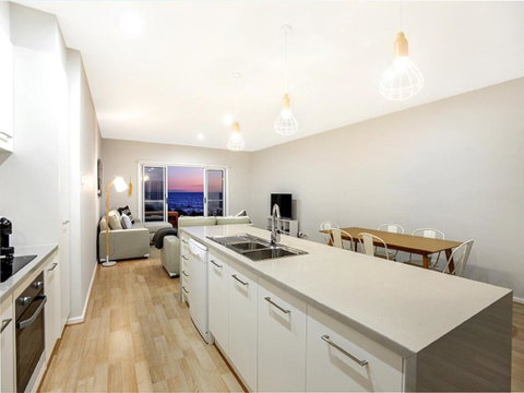 High Tide Wallaroo Beachfront Property Pet Friendly - Accommodation Gladstone 1