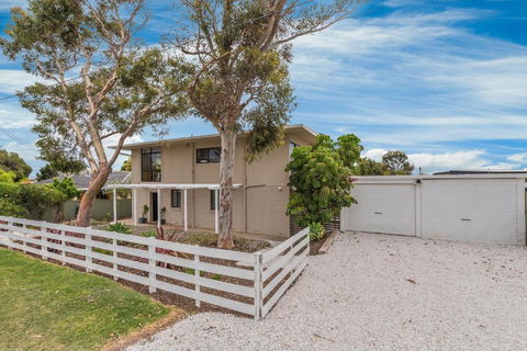 Maslin Beach Getaway - Accommodation Gladstone 4