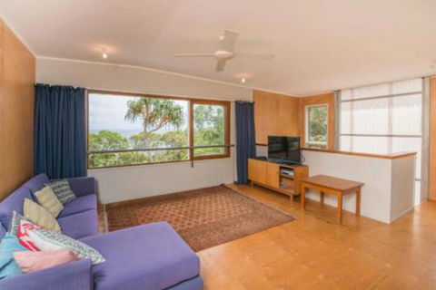 Jace House - Accommodation Gladstone 4
