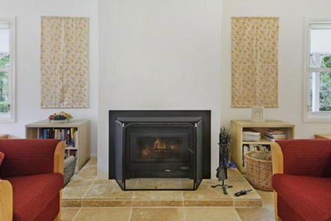 Redhaven House Spacious Quiet & Private - Accommodation Gladstone 3