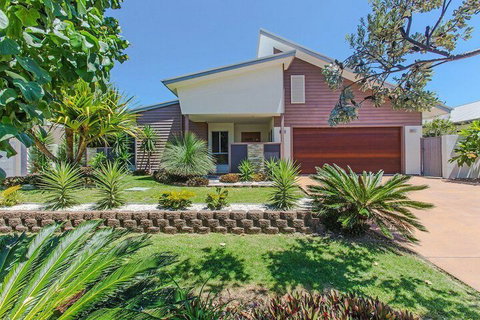 SPLASH At Kingscliff - Accommodation Gladstone 1