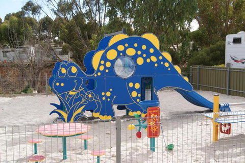 Ardrossan Caravan Park - Accommodation Gladstone 5
