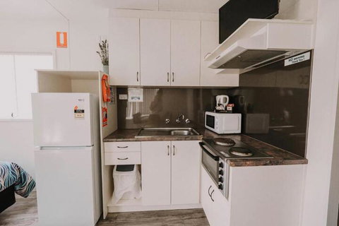 Ardrossan Caravan Park - Accommodation Gladstone 4
