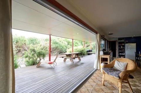 Beautiful Cosy & Quiet - Accommodation Gladstone 3
