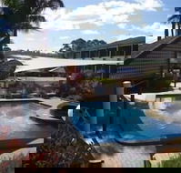 Black Swan Motor Inn - Accommodation Gladstone