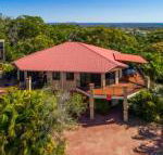 2 / 80 Cooloola Drive Comfortable  cosy unit enjoying ocean views  views to Fraser Island - Accommodation Gladstone