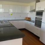 Ultimate Beach House 19a Graham Street Views Peace & Quiet - Accommodation Gladstone 0