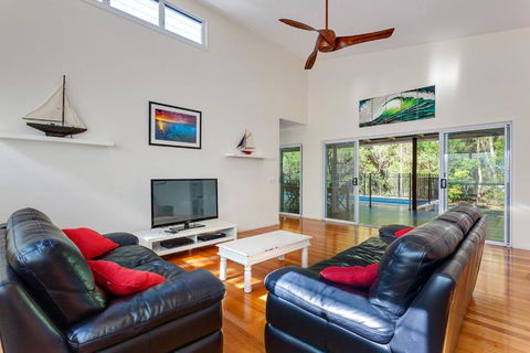 19 Satinwood Natures Retreat With A Bit Of Sandy Feet - Accommodation Gladstone 5