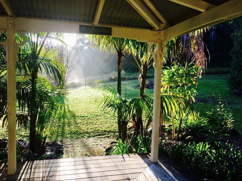 Valleydale Cottage - Accommodation Gladstone 6