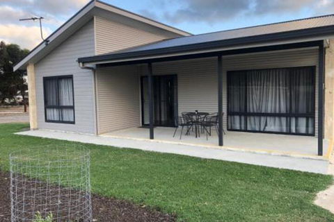 Jalilla Village - Accommodation Gladstone 5