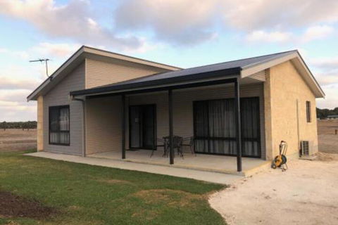 Jalilla Village - Accommodation Gladstone 2