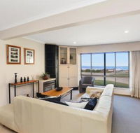 Right on the Beach at Moana - Accommodation Gladstone
