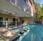 36 Satinwood Drive Rainbow Shores Stunning Modern Beach House walk to beach - Accommodation Gladstone