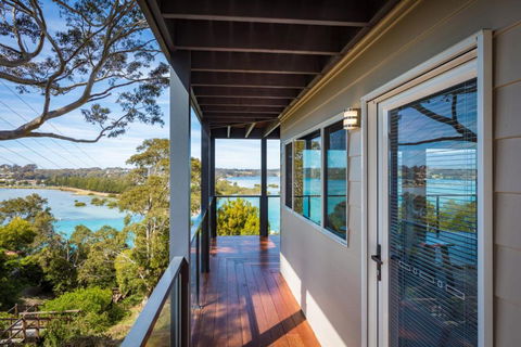 Hillcrest Views Of Wagonga - Accommodation Gladstone 2