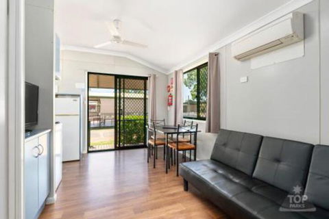 Sunset Top Tourist Park - Accommodation Gladstone 5
