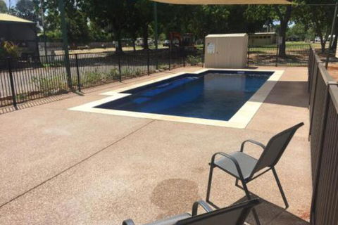 Sunset Top Tourist Park - Accommodation Gladstone 4