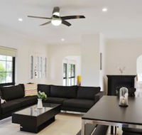 Springhill Winery - Accommodation Gladstone