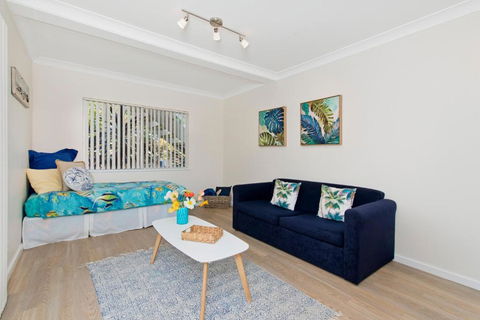 Salt Breeze - Accommodation Gladstone 4