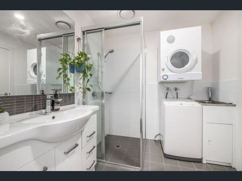 Arvia Newcastle - Accommodation Gladstone 2