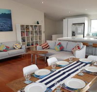 Dream Catcher Beach House Shellharbour - Accommodation Gladstone