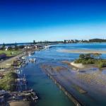 Fairholme 5 Opposite Lake - Accommodation Gladstone 0