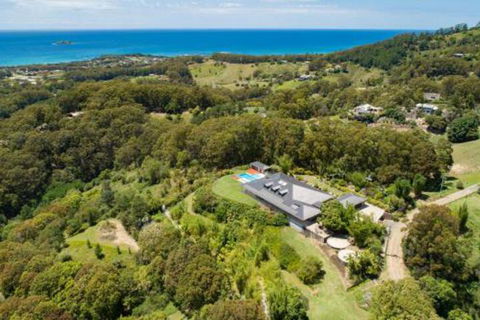 Mont Sapphire Luxury Estate - Accommodation Gladstone 5