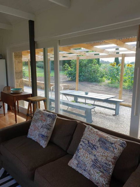 Rosendale Stables - Accommodation Gladstone 5