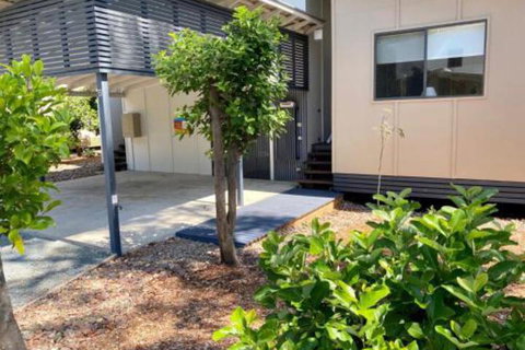 Bluewater 2 Rainbow Shores Walk To Beach Private & Stylish Beach Escape All On Level - Accommodation Gladstone 6