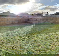 Apple House Tarneit North - Accommodation Gladstone
