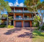 41 Carlo Circle Rainbow Beach Huge Beach House With Room for Everyone - Accommodation Gladstone
