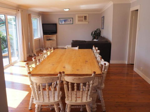 Watts At Callala Beach Pet Friendly - Accommodation Gladstone 3