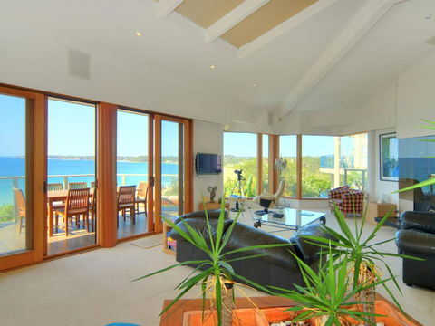 BEDARRA MOLLYMOOK BEACH - Accommodation Gladstone 4